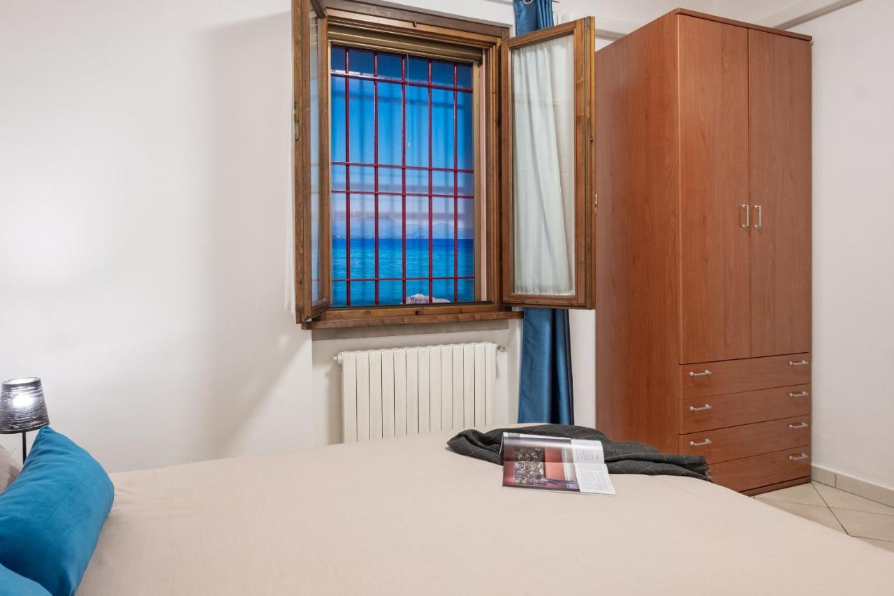 Appartement Casa Dolce Casa Desenzano - 2 Passi Dal Lago à Desenzano del Garda Extérieur photo